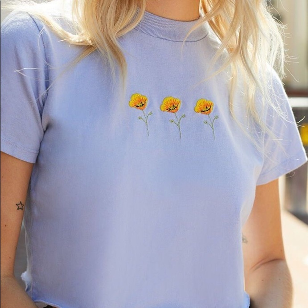 BRANDY MELVILLE TEE